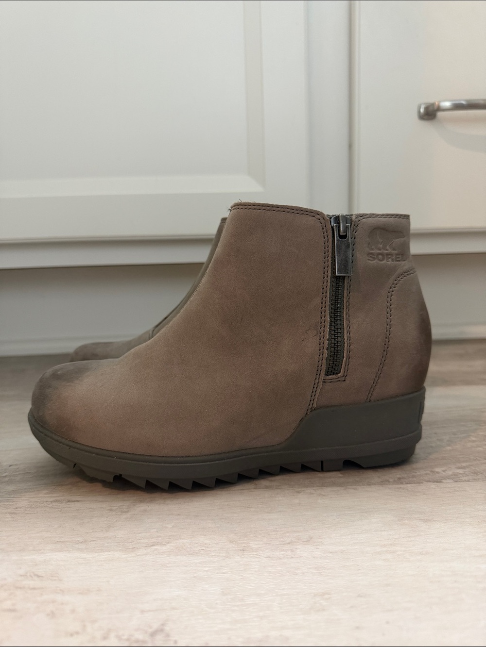 Sorel Grey Suede Wedge Ankle Booties with Side Zip